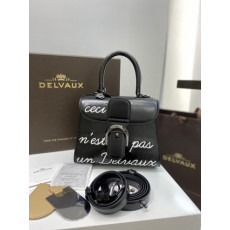 델보 레터링 브리앙 박스백 미니